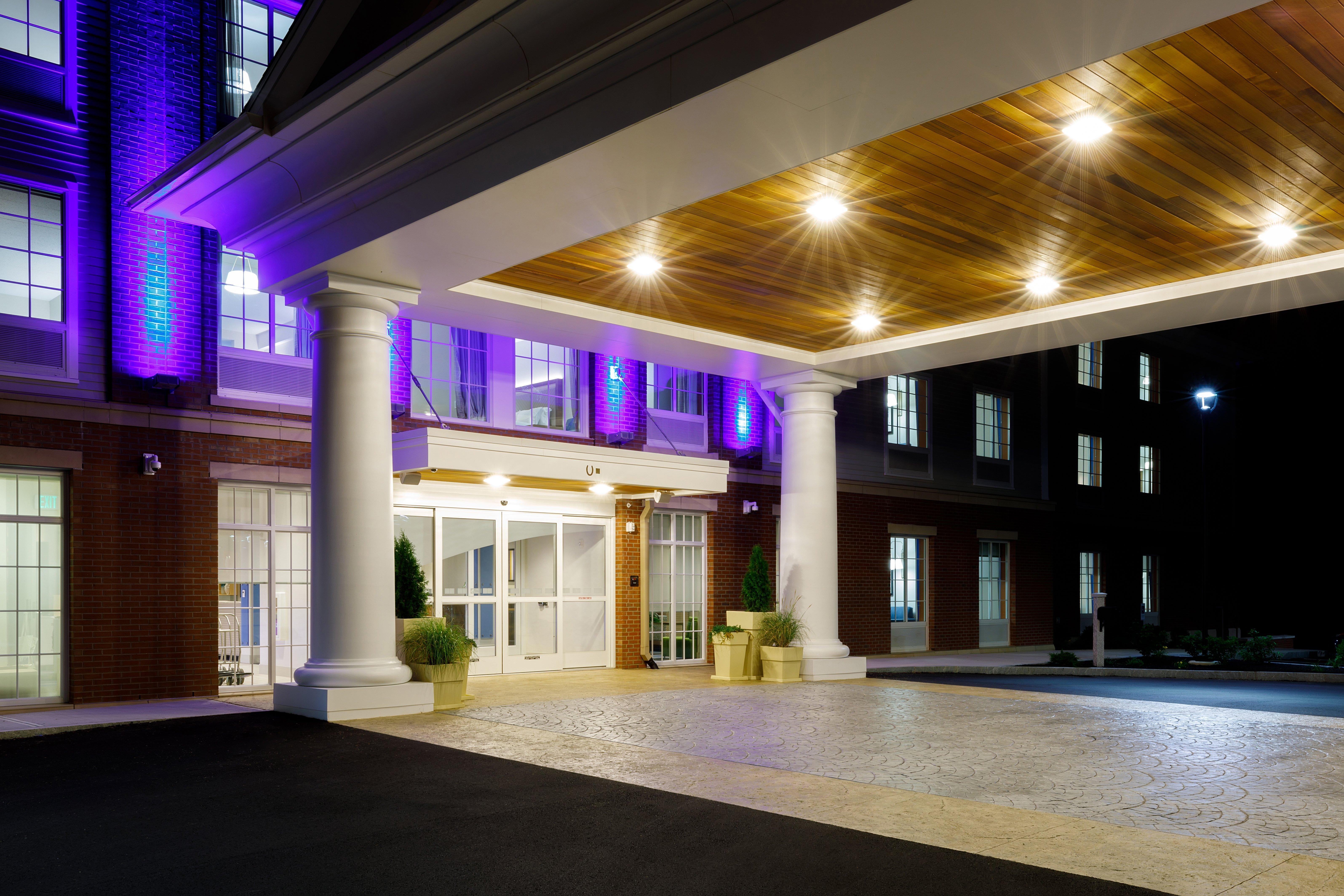 Express & - By Ihg Sturbridge