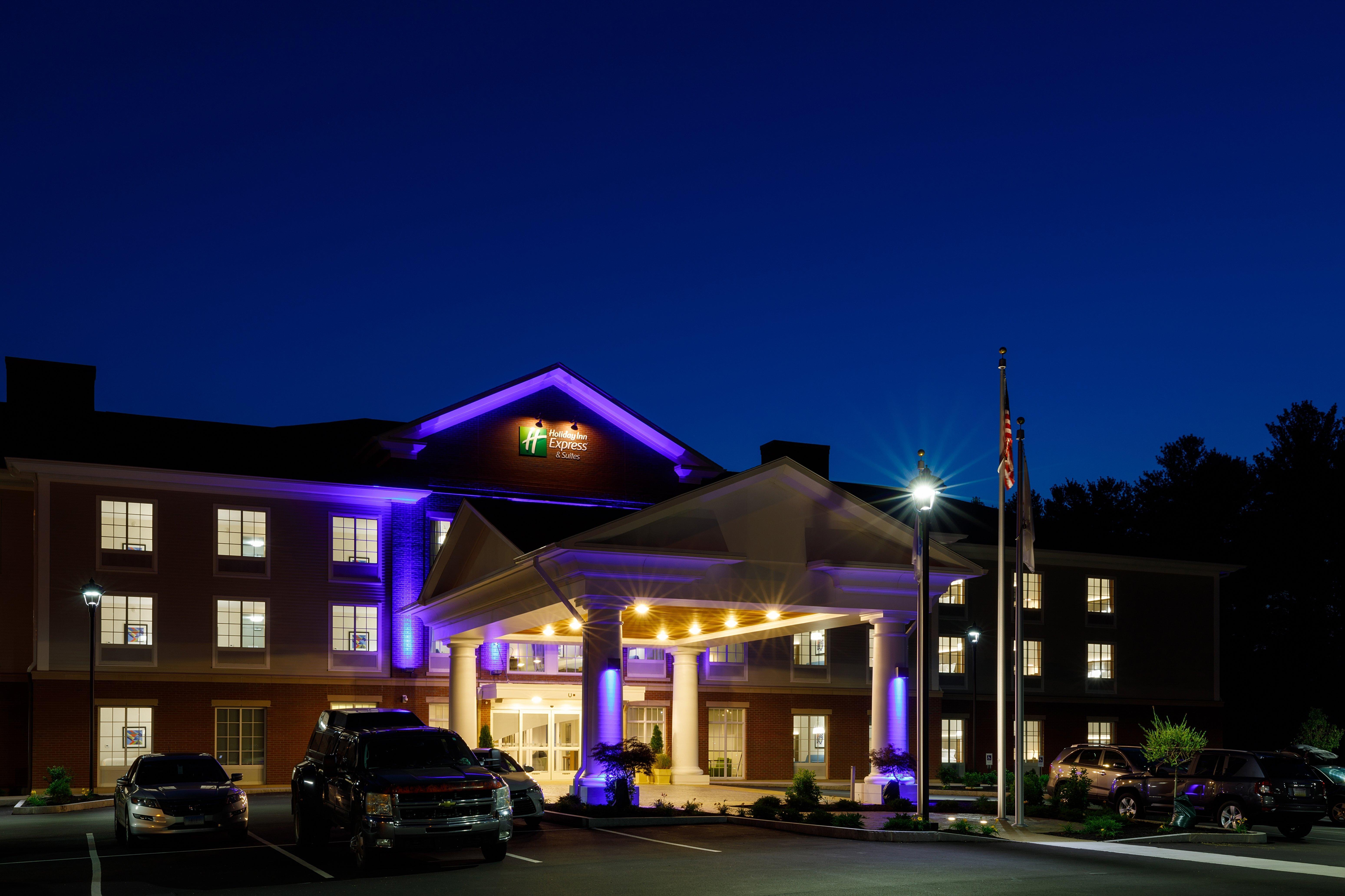 Express & - By Ihg Sturbridge